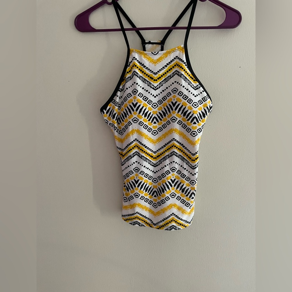 Bundle 3/$20 - Fun Tankini - Picture 2 of 8